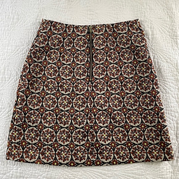 H&M Floral Mini Skirt - Picture 2 of 4